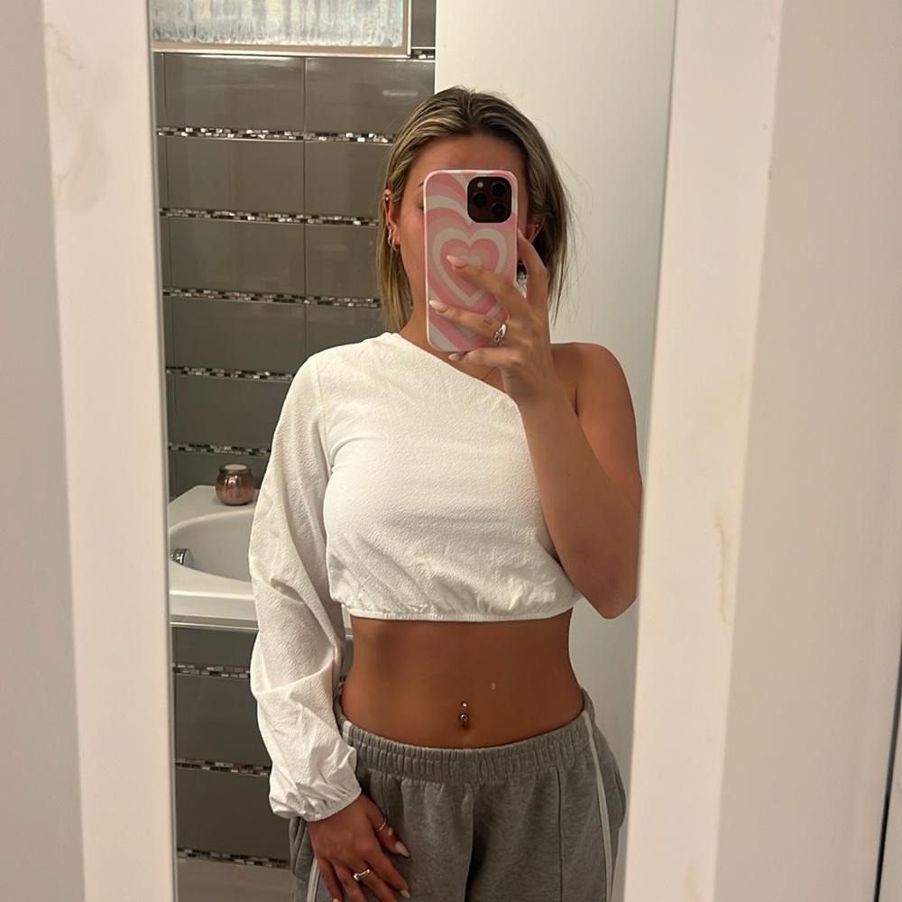 PLT one Shoulder Shirt